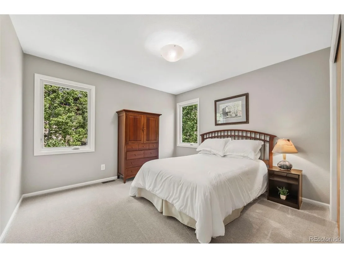 Photo of 30866 Kings Valley Way