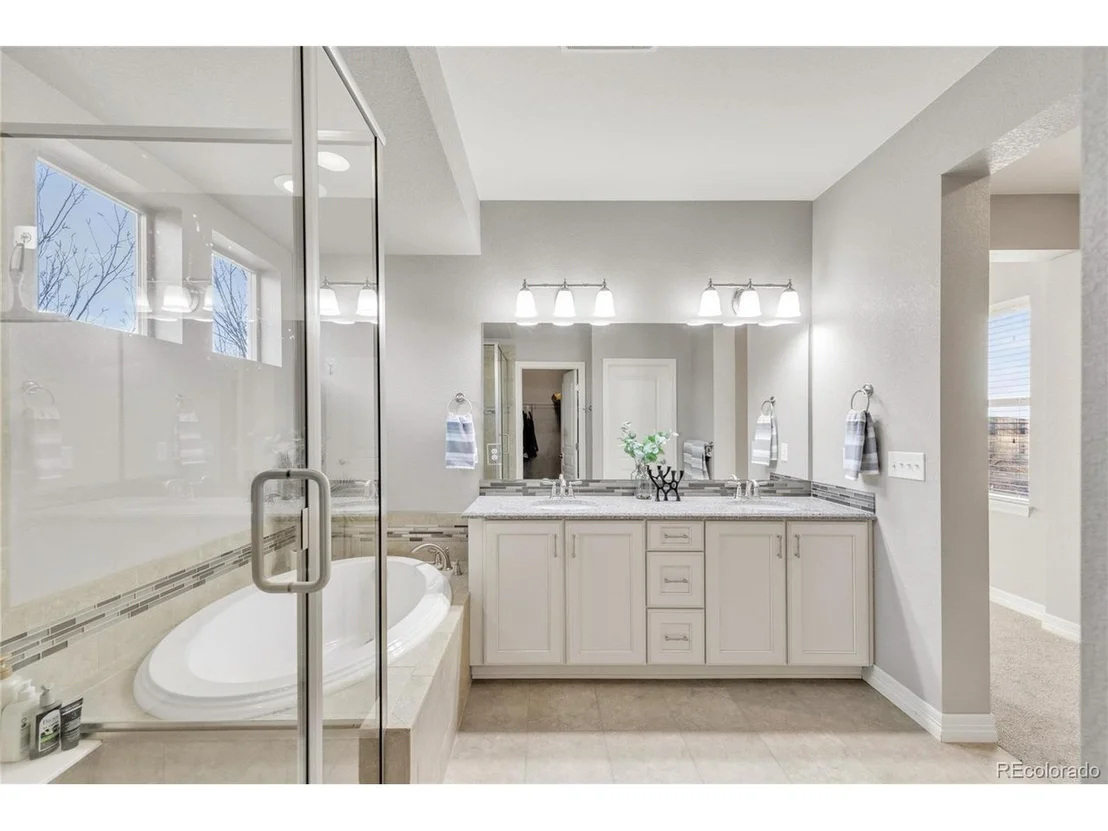 Photo of 16554 Prospect Ln