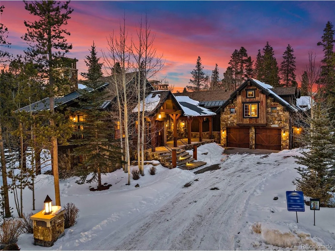 Photo of 177 Peerless Dr