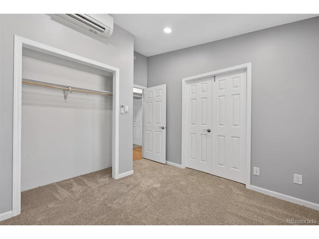 Photo of 1120 Meadowlark Dr