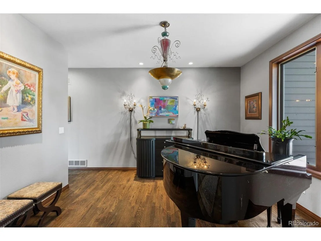 Photo of 2253 Augusta Dr