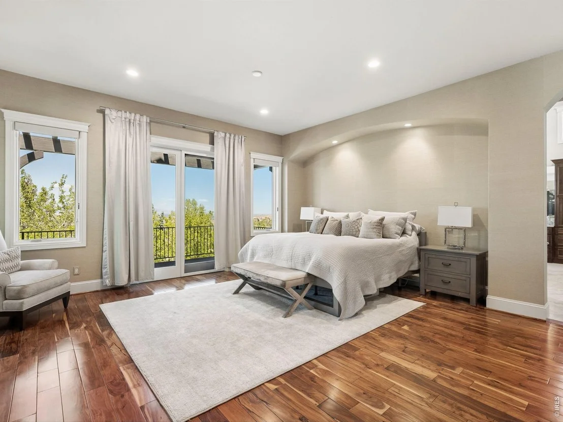 Photo of 15478 Mountain View Cir