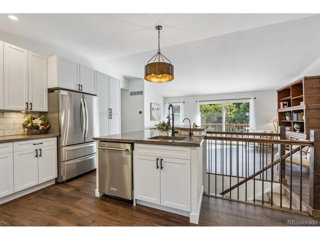 Photo of 94 Spring Ln