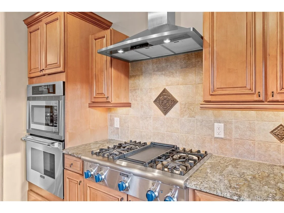 Photo of 11272 Belle Meade Dr