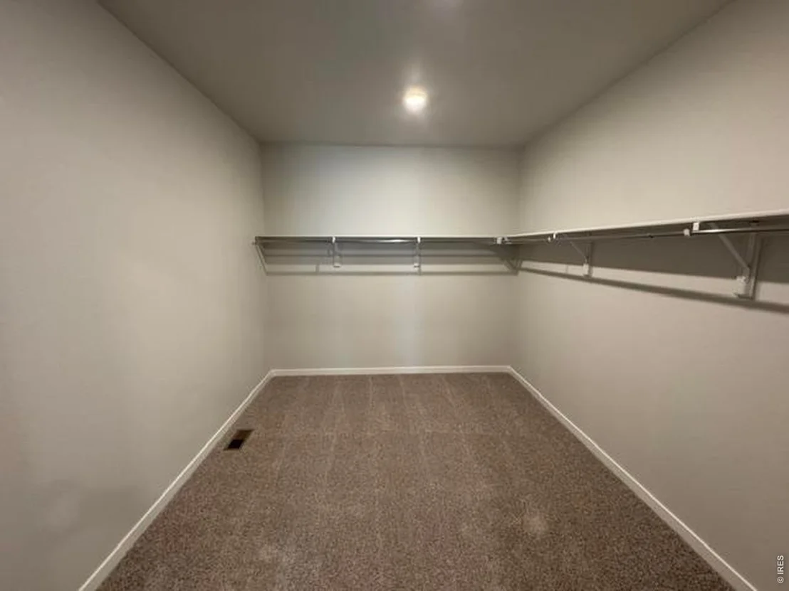 Photo of 827 Mesic Ln