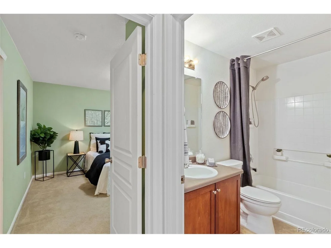 Photo of 4057 Delight Dr
