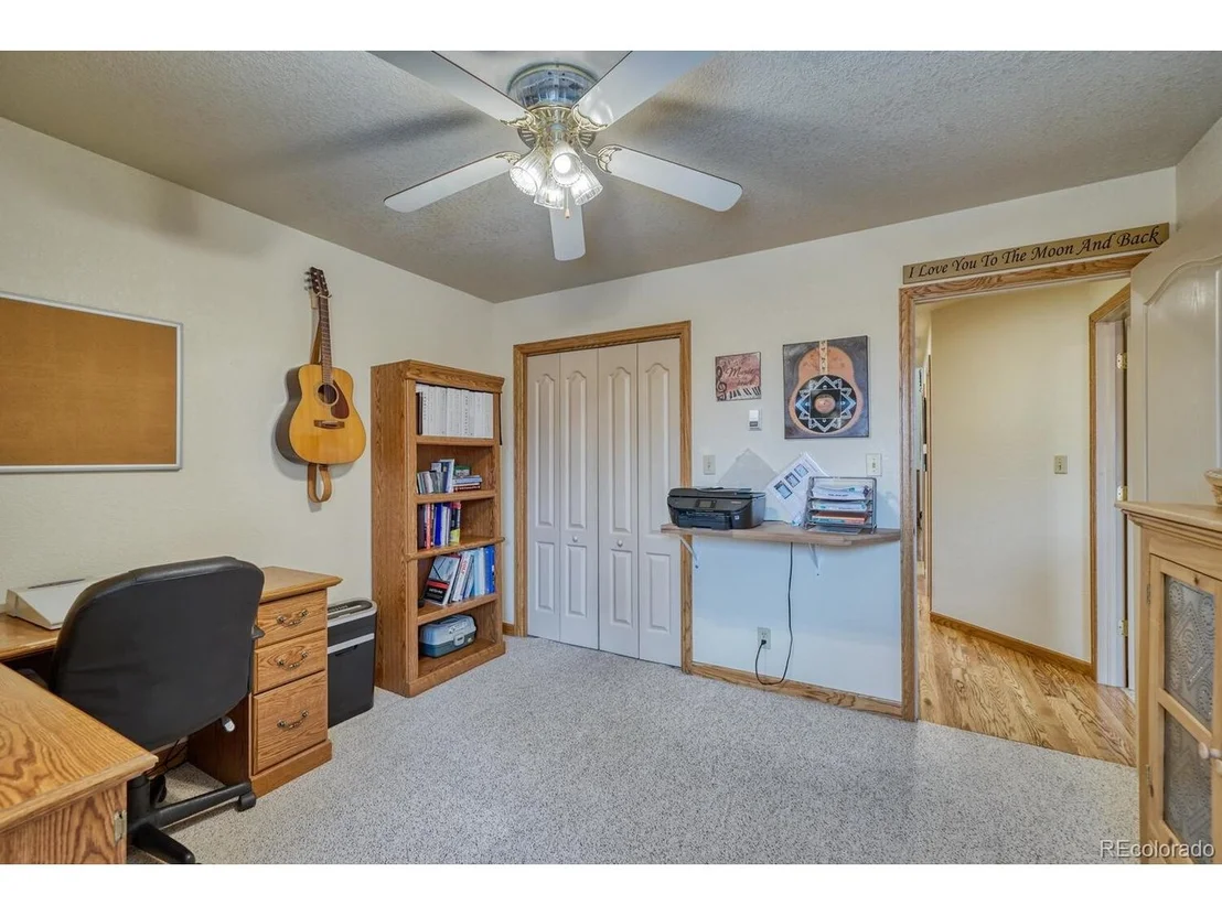 Photo of 127 Mesa Cir
