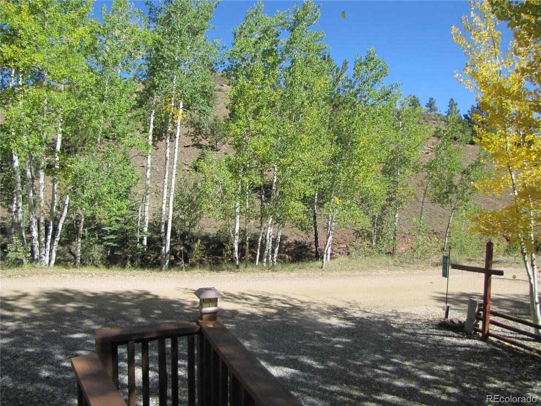 Photo of 611 Depot Dr