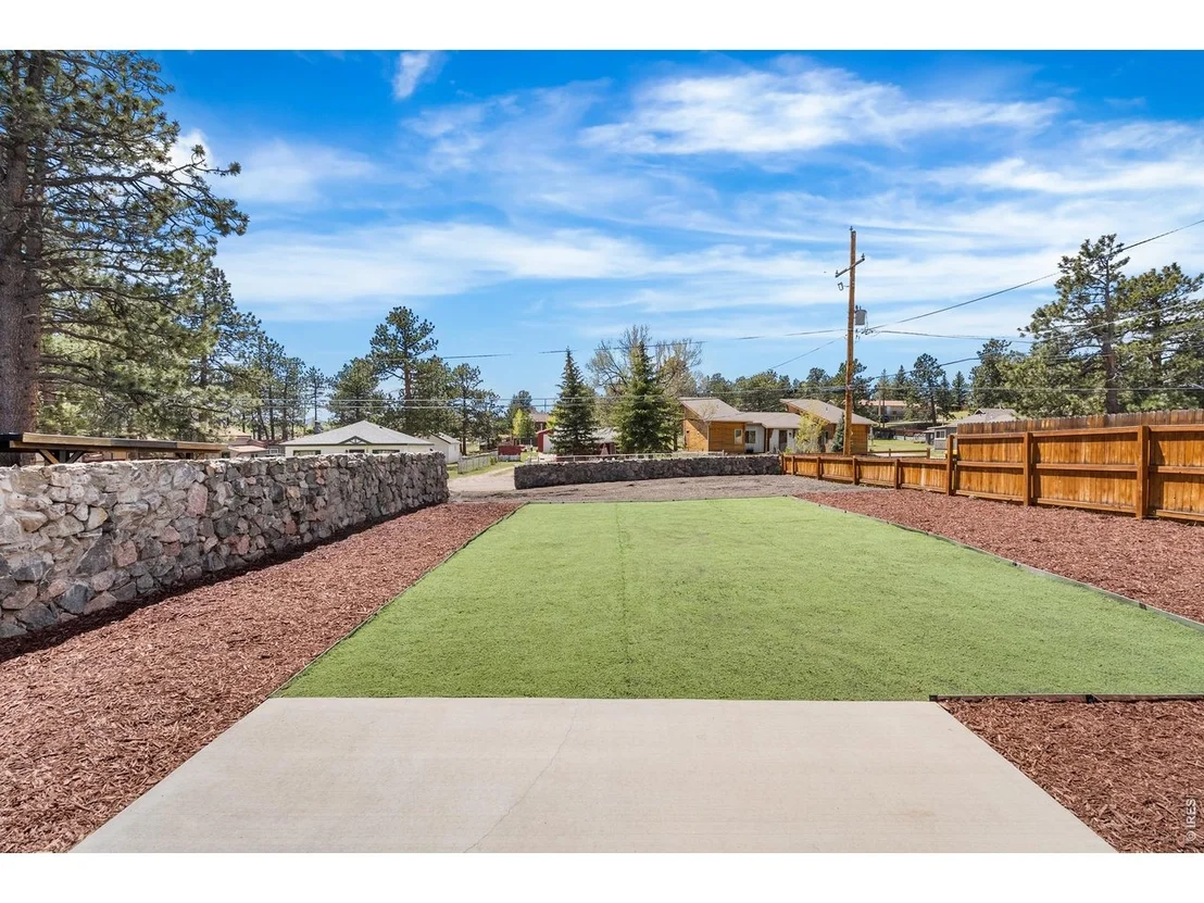 Photo of 30463 Hilltop Dr