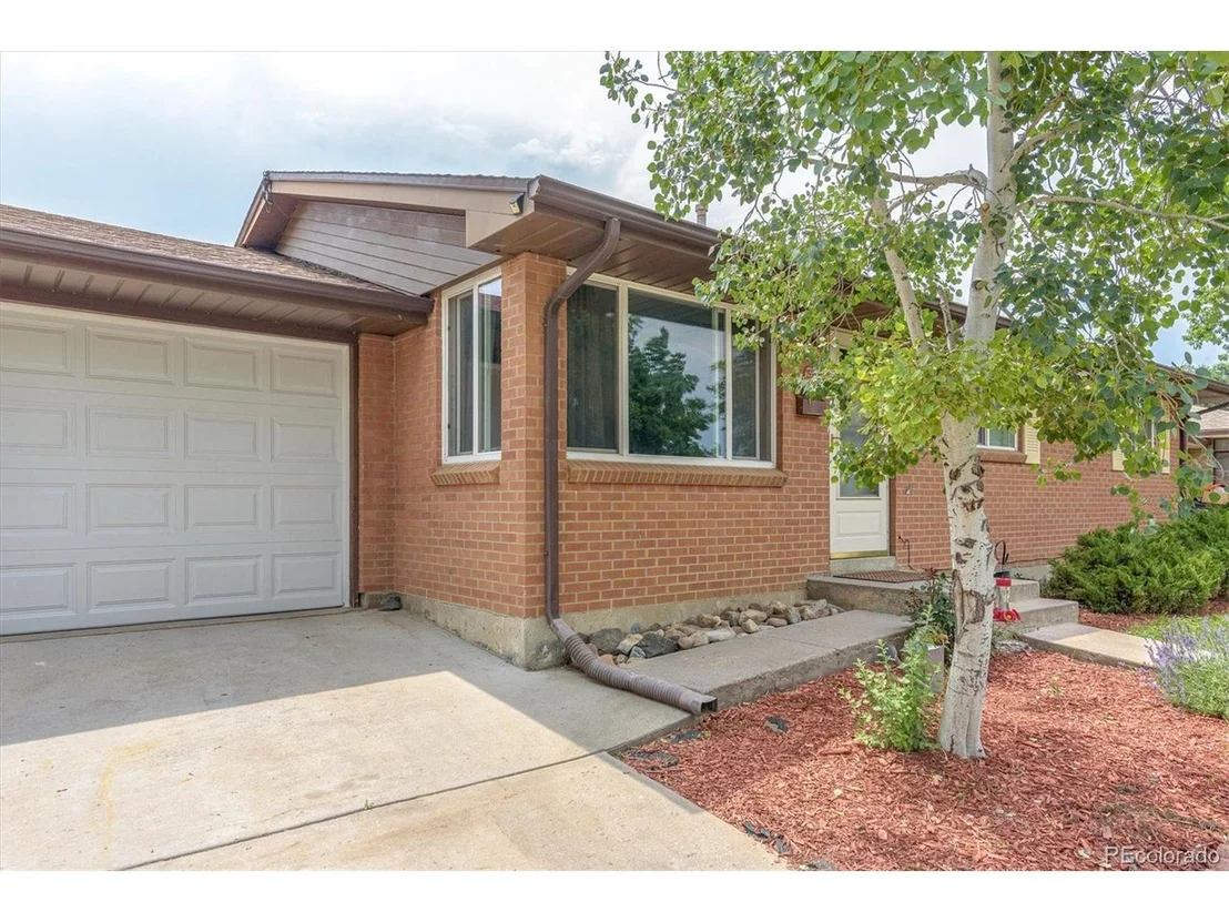 Photo of 255 Beryl Way