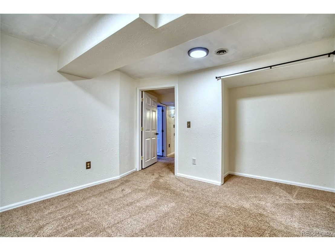 Photo of 2320 Flagstaff Dr