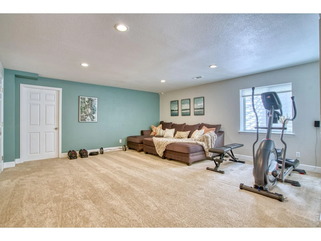 Photo of 4933 Eagan Cir