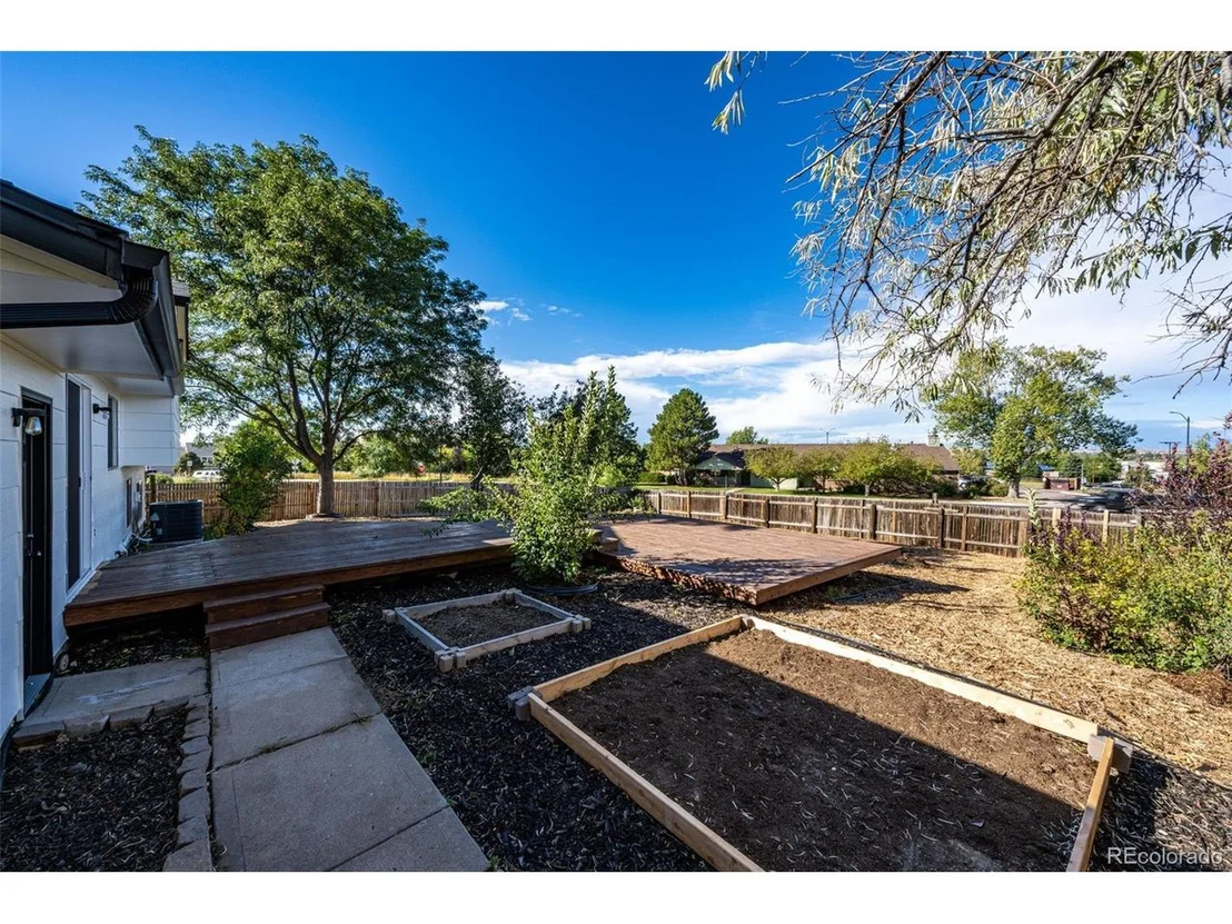 Photo of 11037 Donley Dr