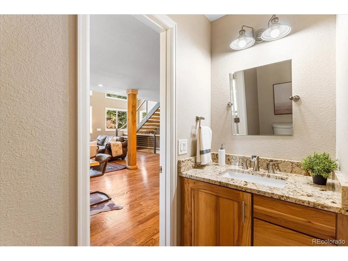 Photo of 34038 Forest Estates Rd