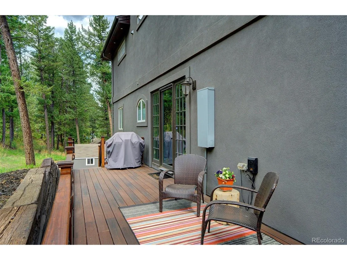 Photo of 27086 Mountain Park Rd