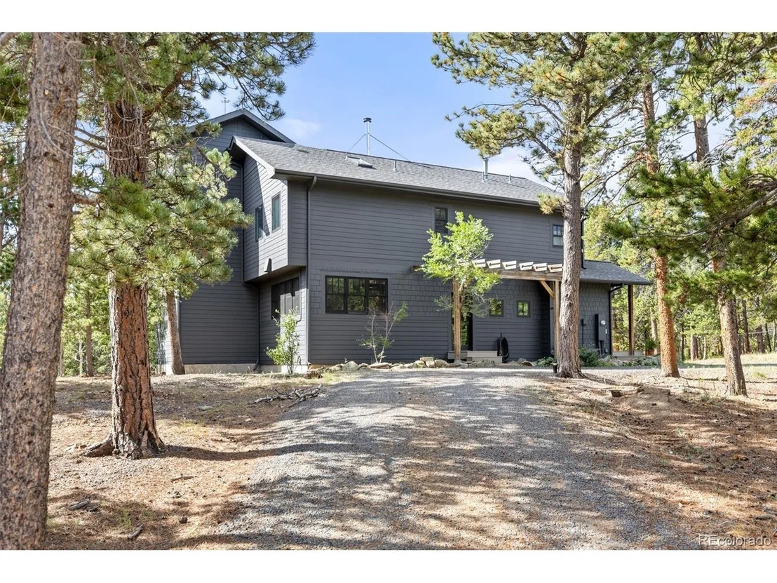 Photo of 25 Shoshoni Way