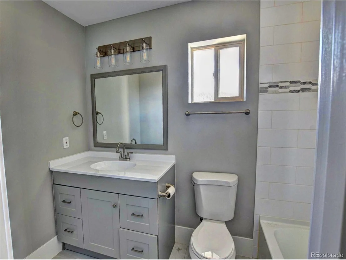 Photo of 2339 Arrowhead Dr