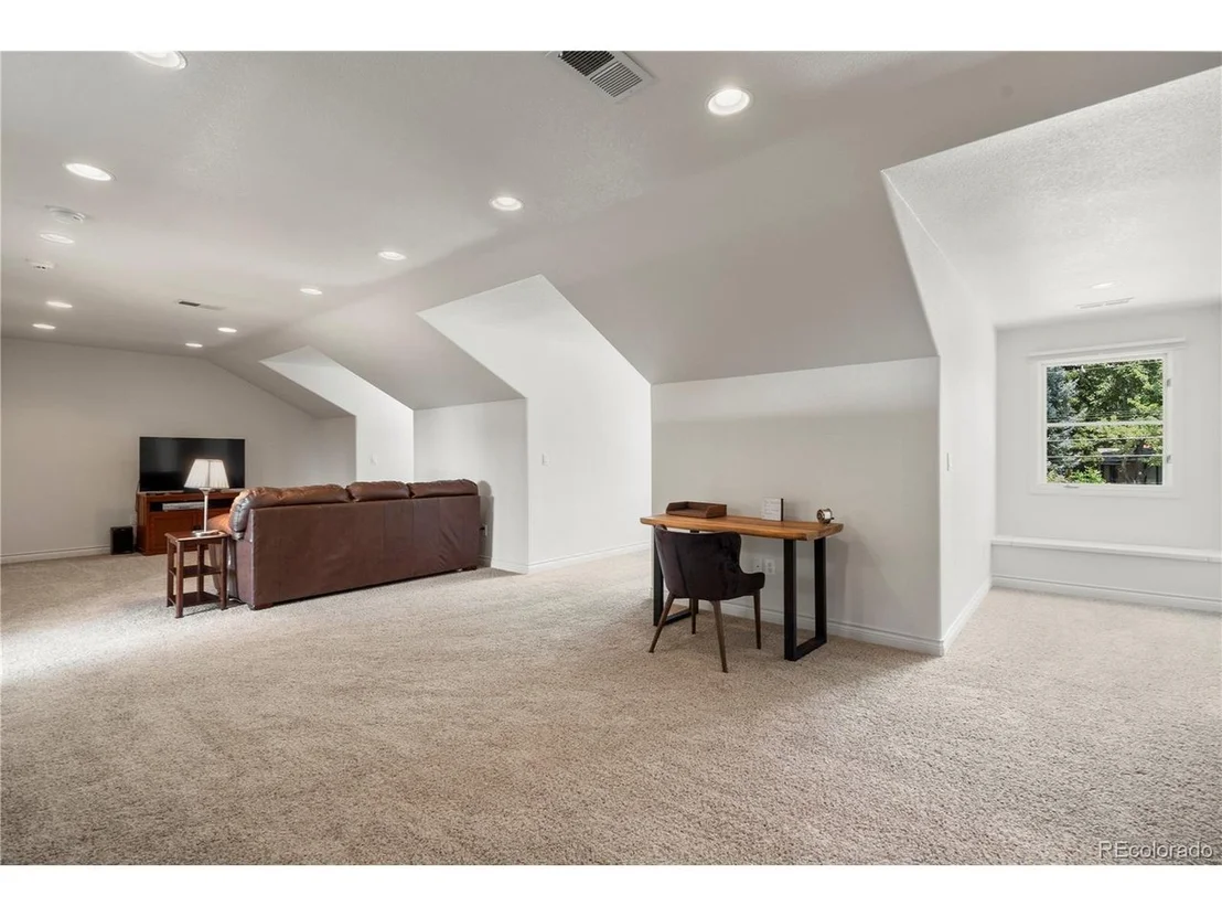 Photo of 9255 W 73rd Pl