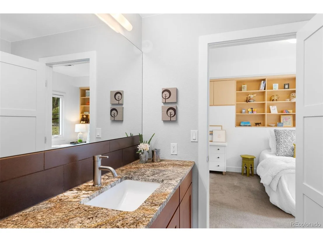 Photo of 58 Stagecoach Blvd