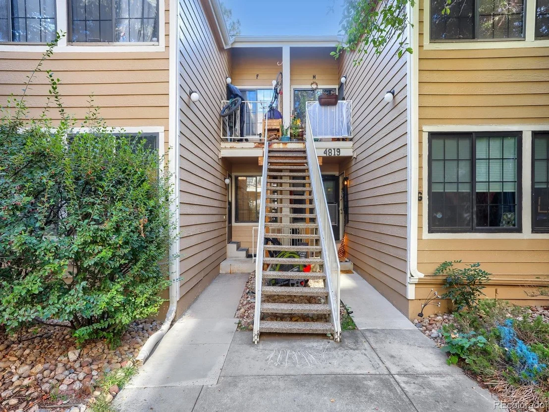 Photo of Unit E at 4819 White Rock Cir