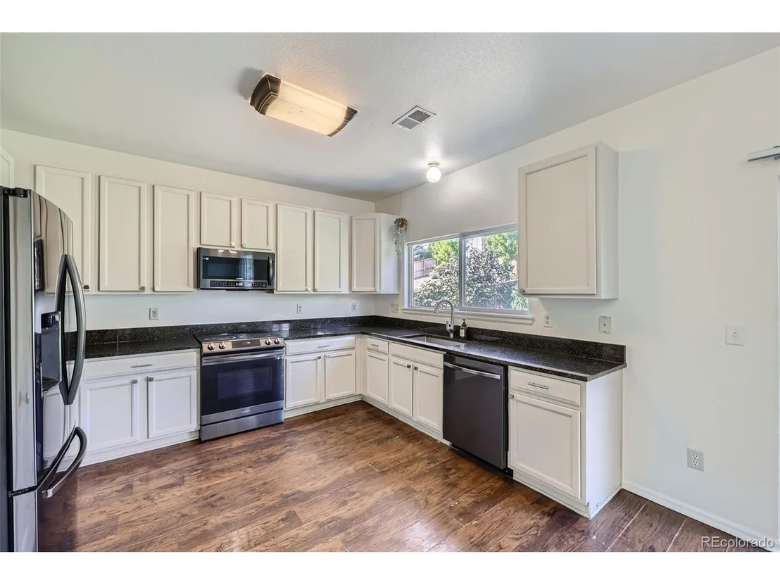 Photo of 10562 Tracewood Cir