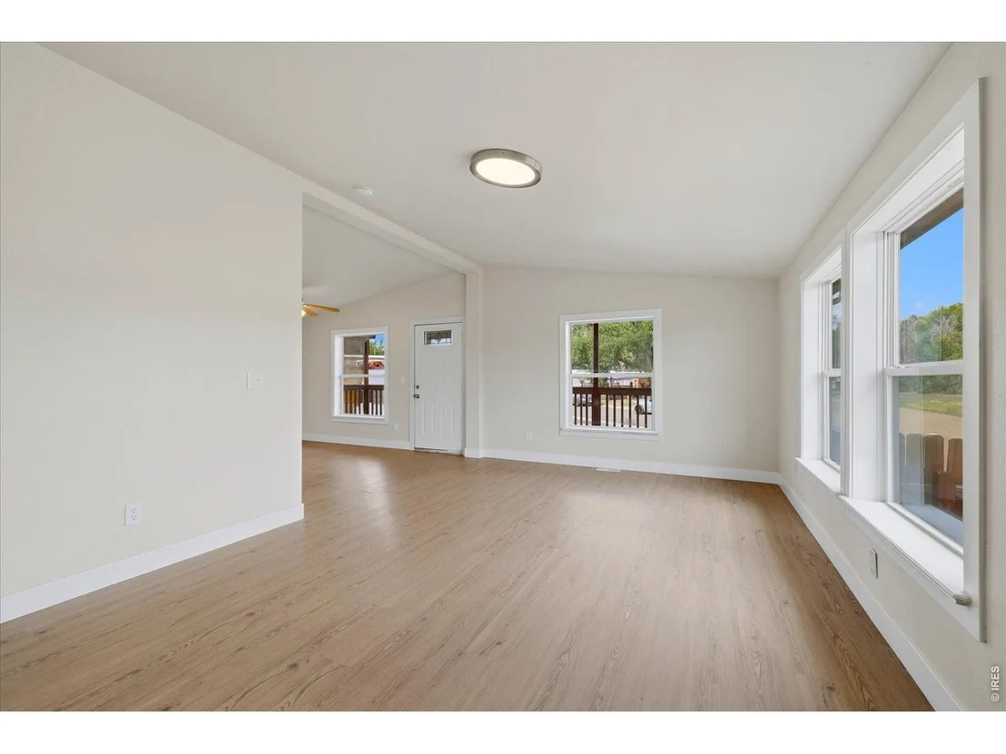 Photo of 131 Wooster Dr