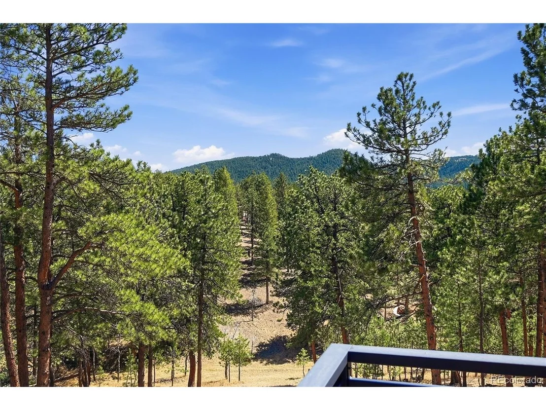 Photo of 226 Bear Dr