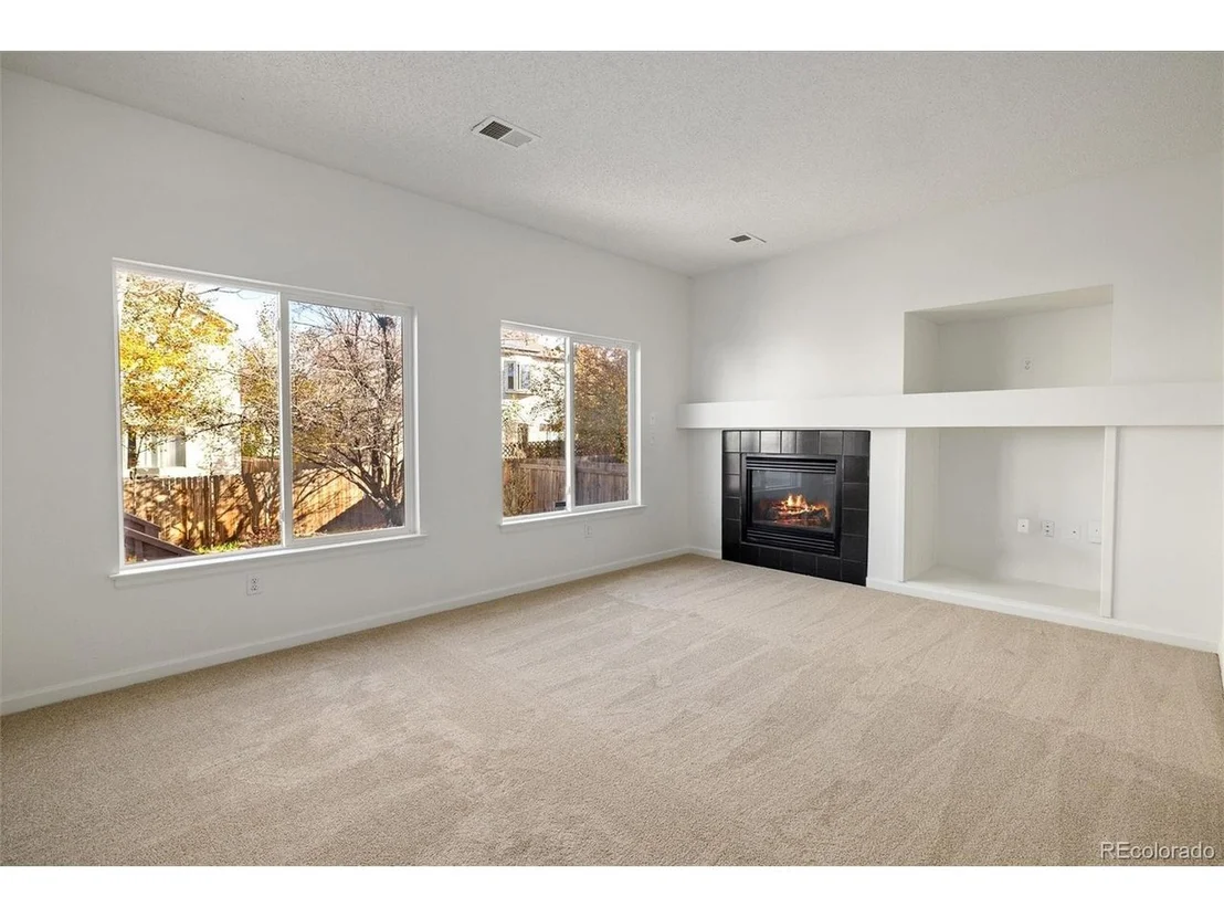 Photo of 1906 Wildrose Dr