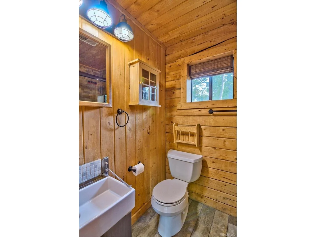 Photo of 130 Summit Way