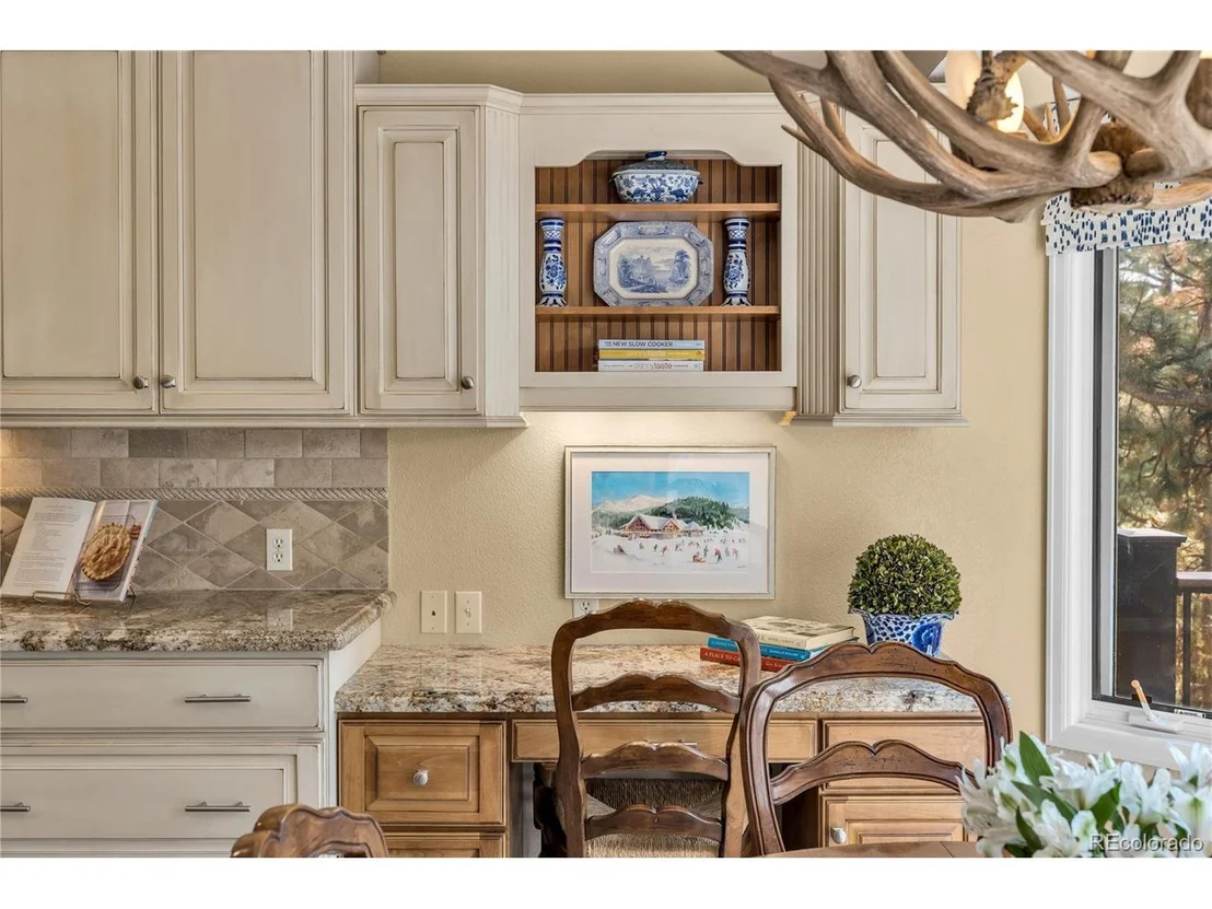 Photo of 31635 Canyon Cir
