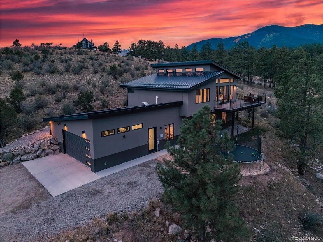 Photo of 30935 Main Range Dr