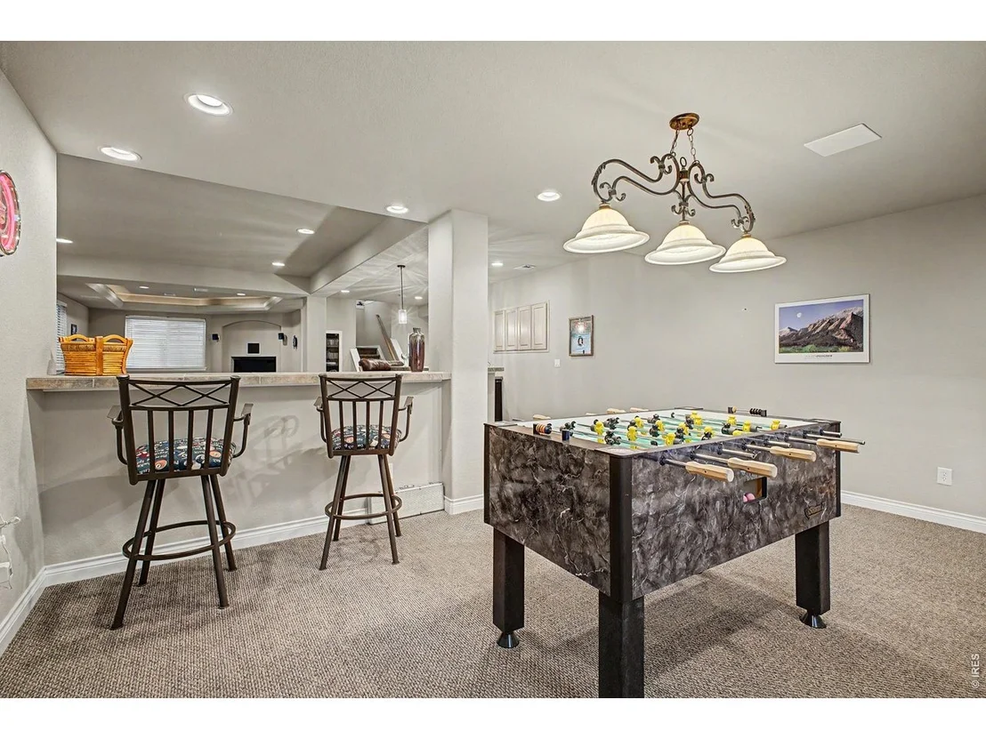 Photo of 1044 Willow Creek Cir