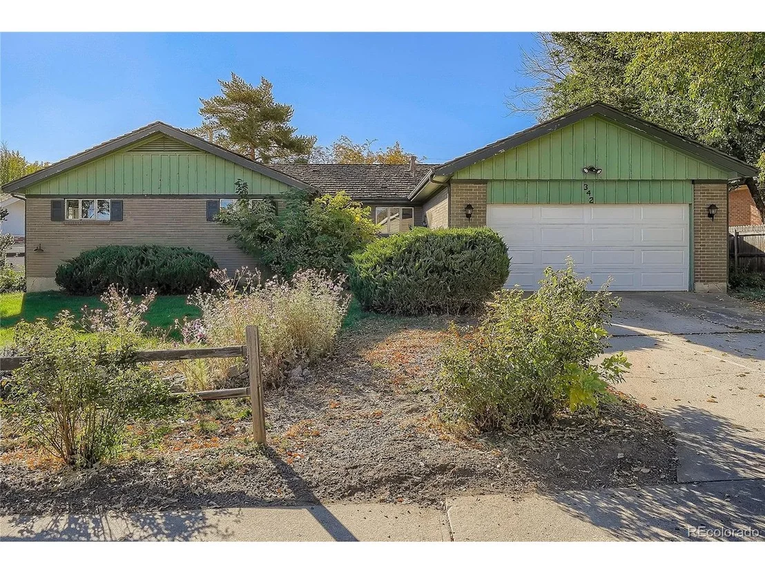 Photo of 342 Brigitte Dr