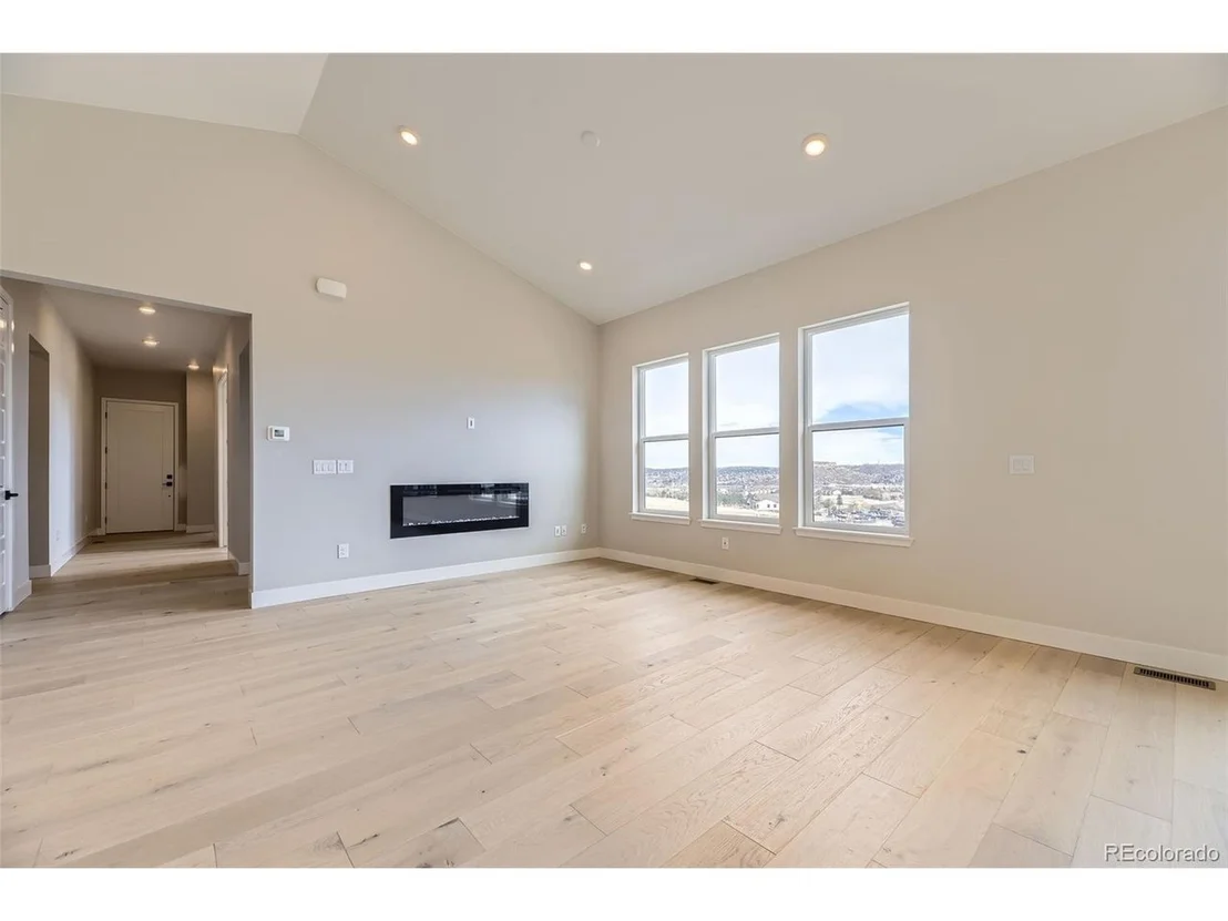 Photo of 1881 Grayside Cir
