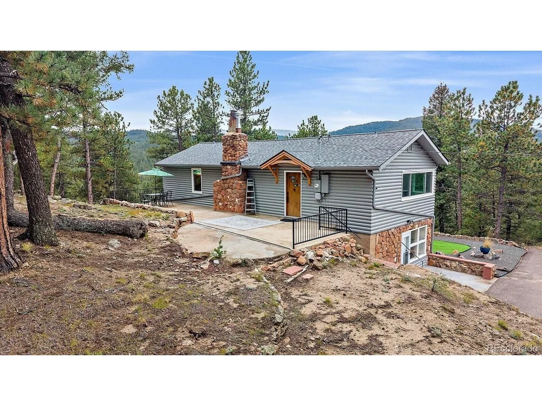 Photo of 28001 Camel Heights Cir