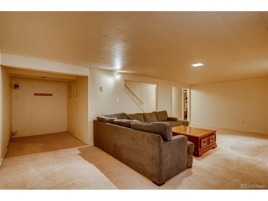 Photo of 4196 E Easter Ave