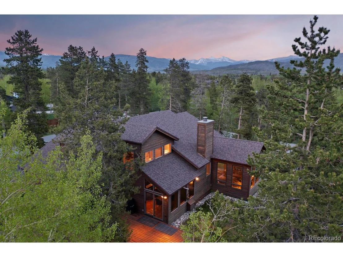 Photo of 154 Alpine Dr