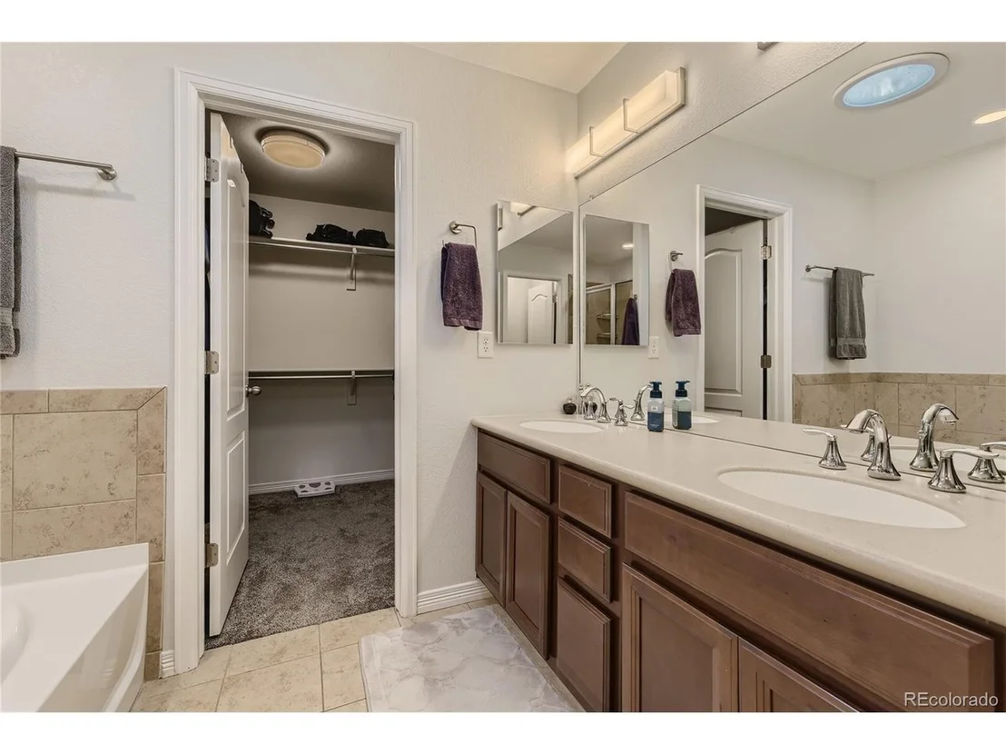Photo of 15935 Savory Cir