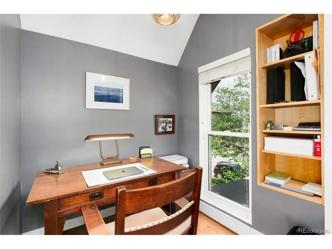 Photo of 3115 Lowell Blvd