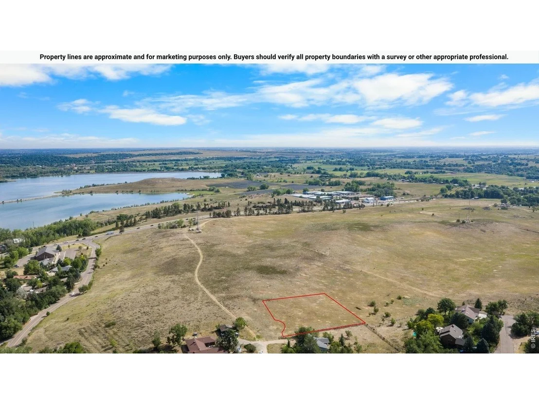Photo of 1372 Glacier Pl