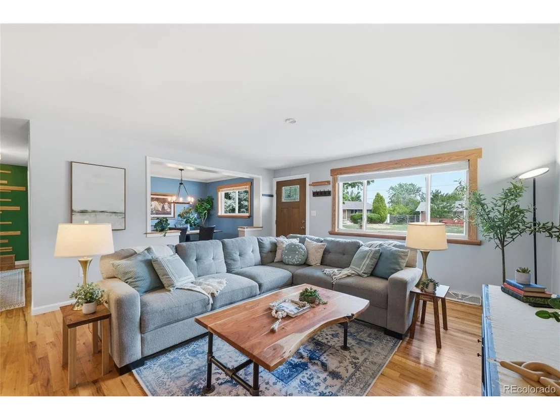 Photo of 5357 Field Cir