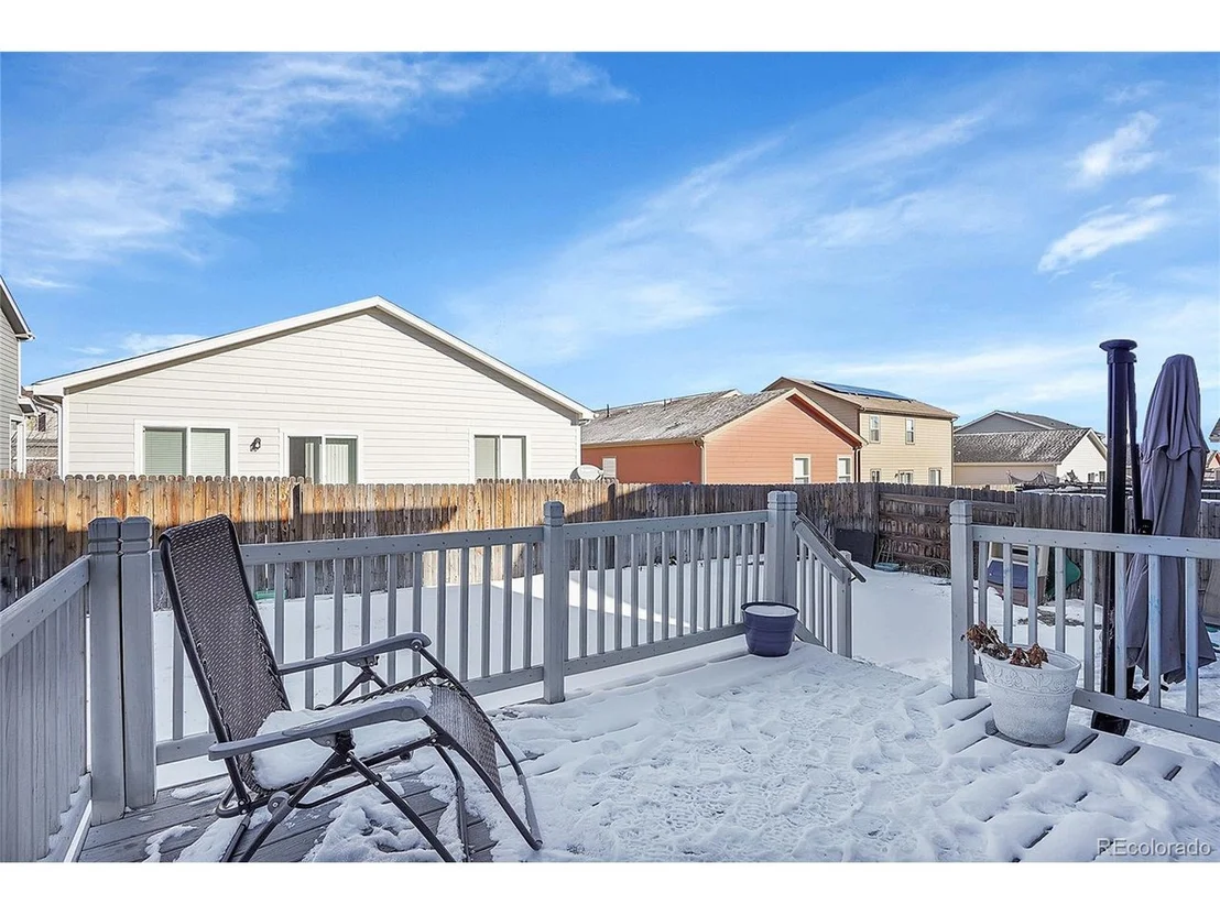 Photo of 567 Solano Dr