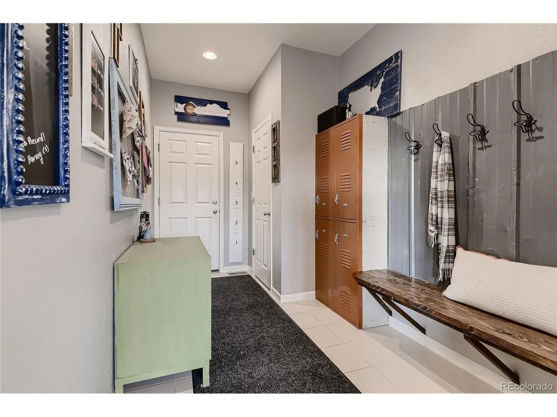 Photo of 1072 Mcmurdo Cir