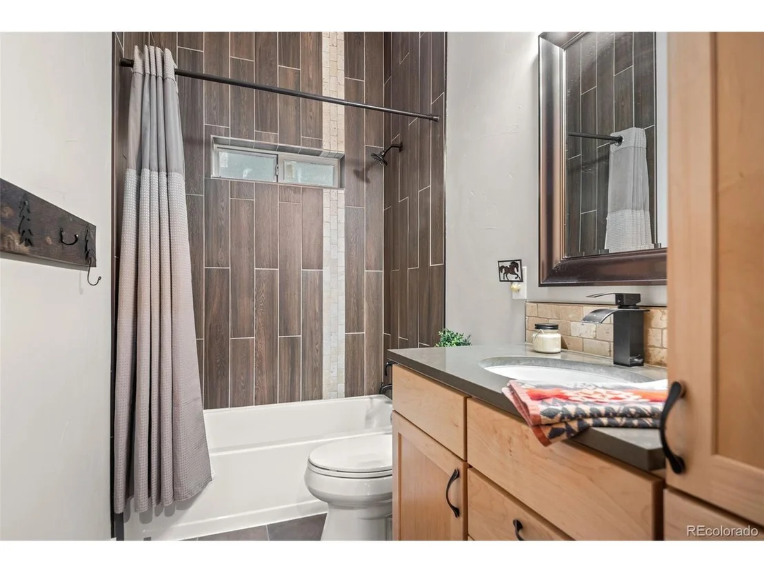 Photo of 258 Upper Forest Rd