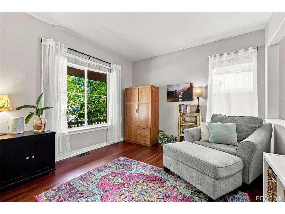 Photo of 619 Folklore Ave