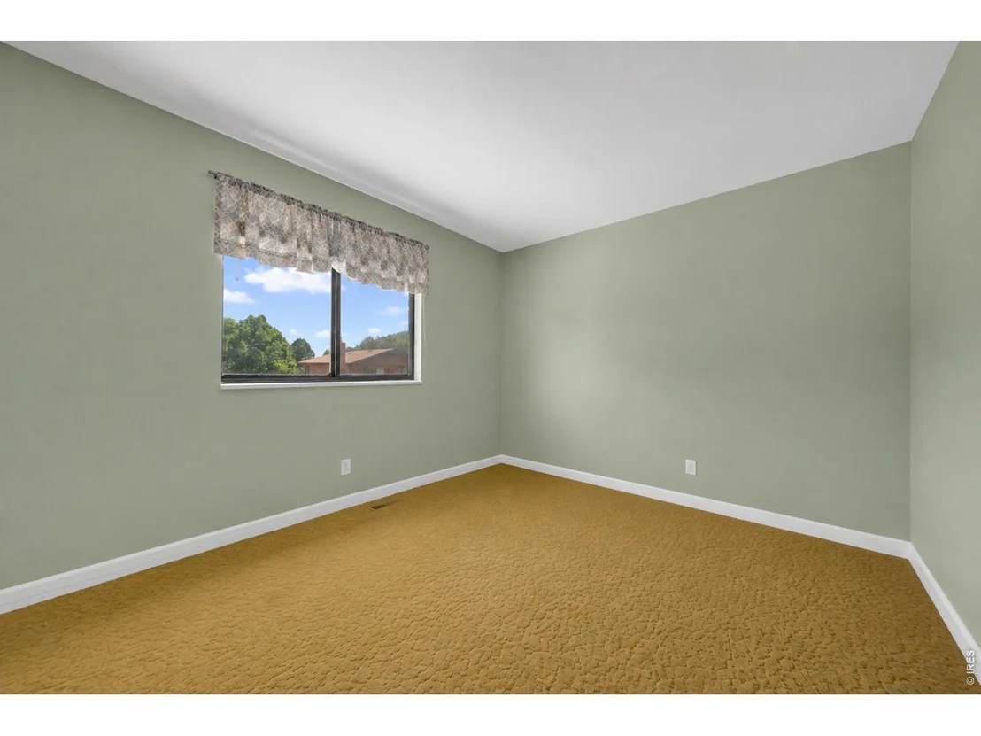 Photo of 2112 40th Ave