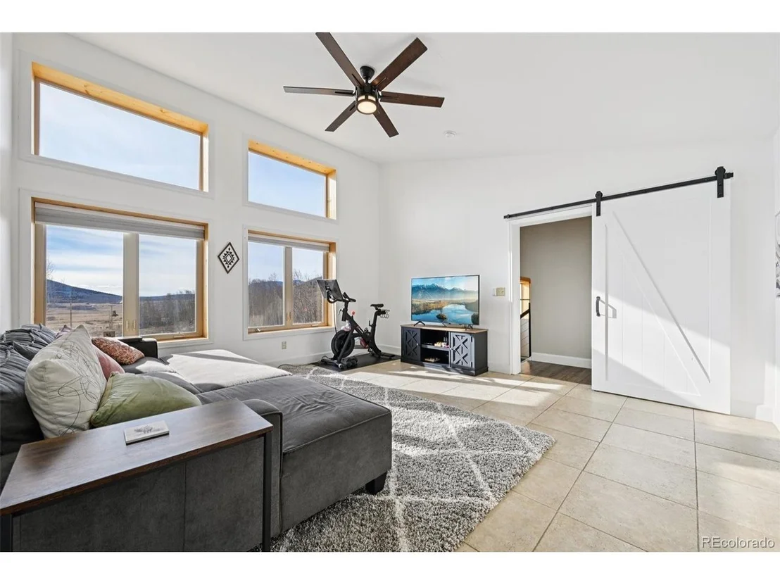 Photo of 1499 Sheep Ridge Rd