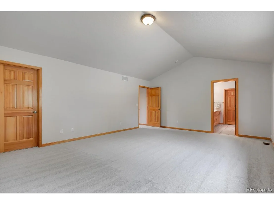 Photo of 3118 Moonshadow Ln