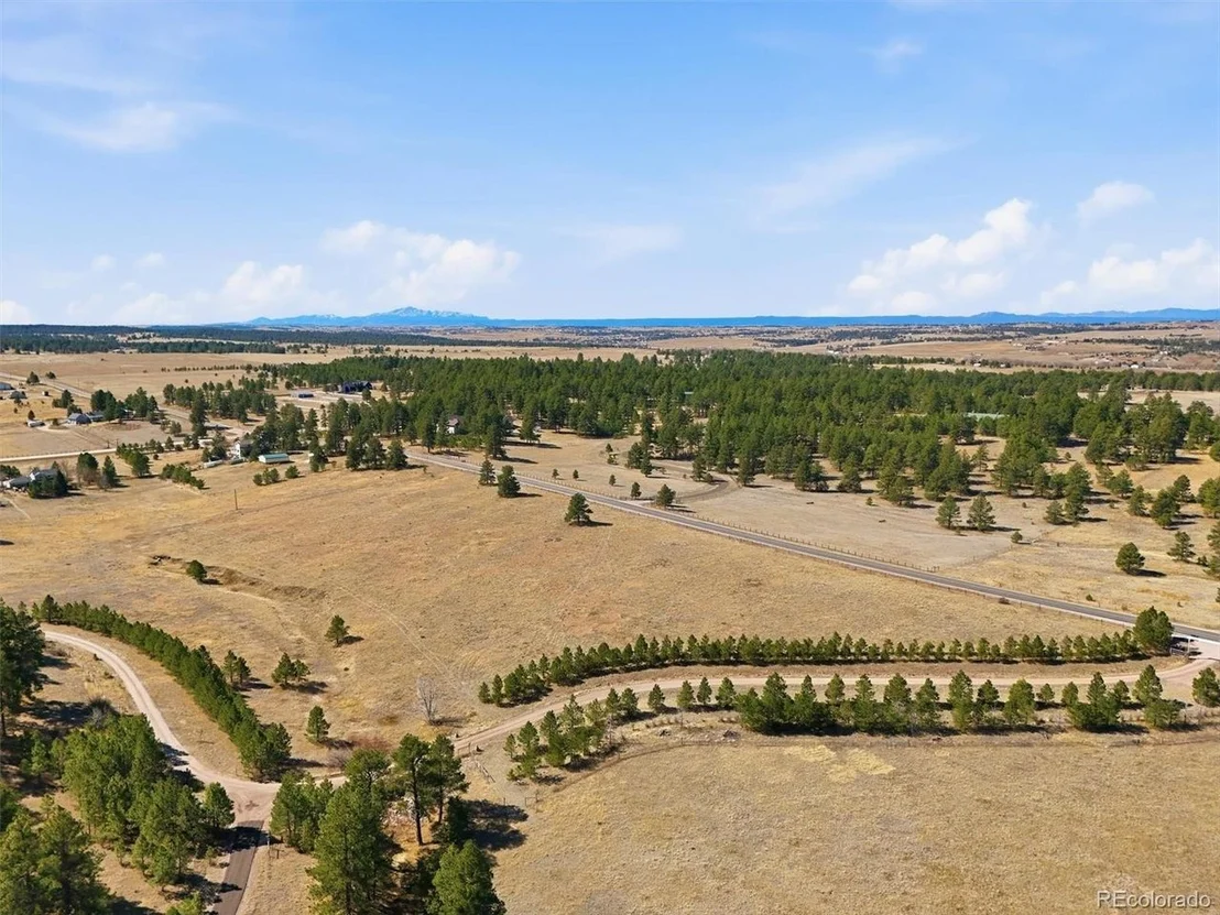 Photo of 39080 County Road 21