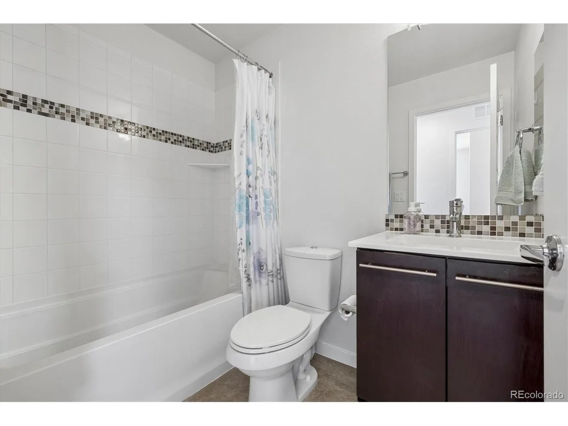 Photo of 3373 Cranston Cir